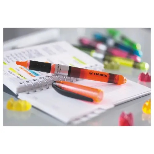 4 Surligneurs NAVIGATOR - Encre liquide - Pointe biseautée - Assortis - STABILO photo du produit