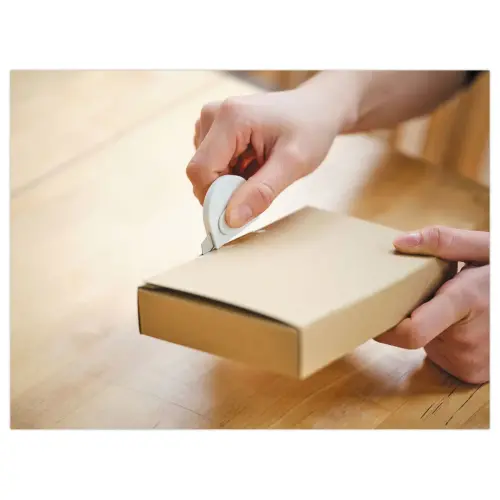 Mini-cutter jetable - Magn&eacute;tique - OLFA photo du produit