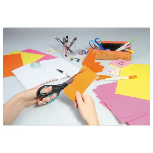 Ciseaux Soft Grip pour gauchers - 20 cm - Bleu mouchet&eacute; - Fiskars photo du produit
