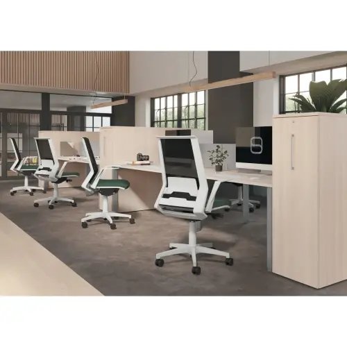 Bureau vis &agrave; vis 4 pieds 160 X 160 X 74 h&ecirc;tre/alu photo du produit