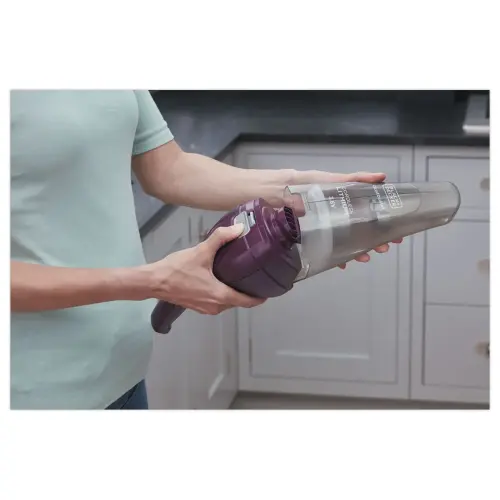 Aspirateur &agrave; main sans sac - 3,6V/1,5AH - Black+Decker photo du produit