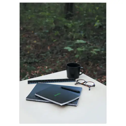 Cahier Rhodia polypropyl&egrave;ne recycl&eacute; 160 pages A4+ Lign&eacute;. Noir photo du produit