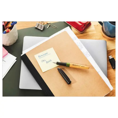 Stylo-plume Grow - Vert mousse/ bois de ch&ecirc;ne - STABILO photo du produit