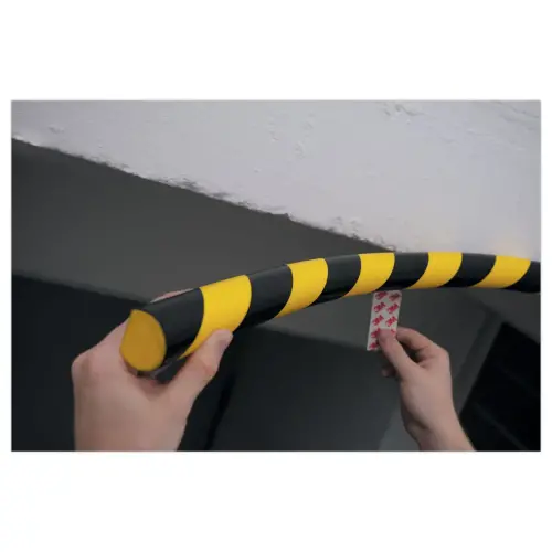 Profilé de protection en mousse polyuréthane S32R photo du produit