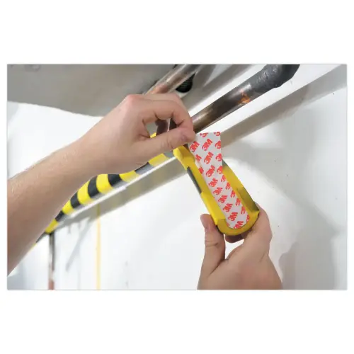 Profil&eacute; de protection pour tuyaux en mousse polyur&eacute;thane P30 photo du produit