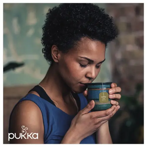 20 Sachets de thé noir Pukka elegant English breakfast bio photo du produit