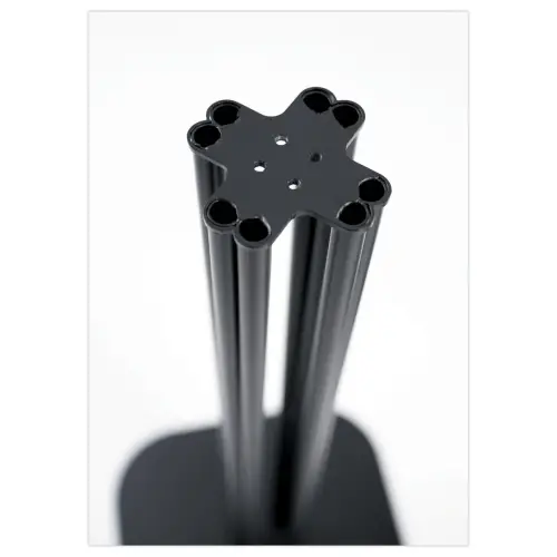 Table métal 60x60 noire intérieure et extérieure montée photo du produit