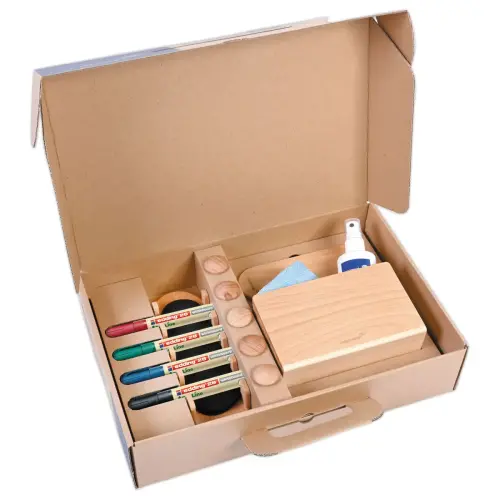 Kit d'accessoires Wooden pour tableau blanc - 17 pièces - Bois FSC® - Legamaster photo du produit