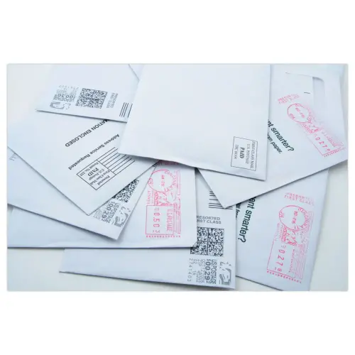 1000 &eacute;Tiquettes d'affranchissement 140 x 40 mm photo du produit