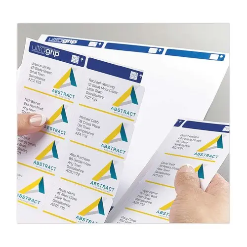 100 Planches de 18 étiquettes pour imprimantes laser - 63,5 x 46,6 mm - AVERY photo du produit