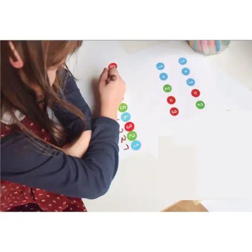 Rouleau gommettes alphabet majuscules Ø 20 mm photo du produit