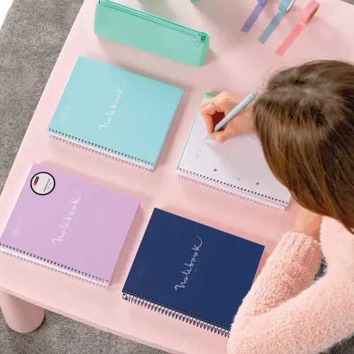 Notebook Emotions Rigide A5 Quadri. 5x5mm 120feuil. 5coul. Lavande photo du produit