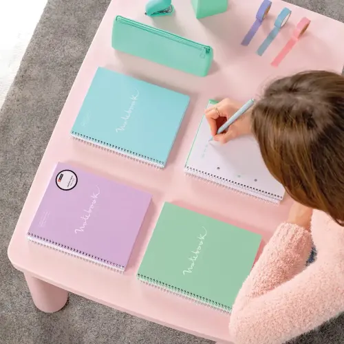 Notebook Emotions Rigide A5 Quadri. 5x5mm 80feuil. Menthe photo du produit