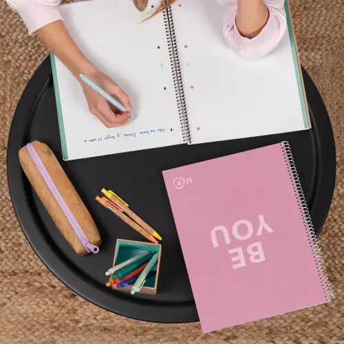 Notebook Be Eco Recyclé A4 Quadri. 5x5mm 80feuil. Rose photo du produit