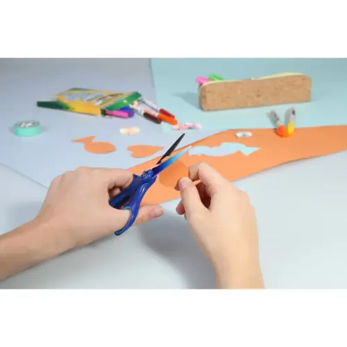 Paire de ciseaux primaire soft grip gaucher 15 cm bleus Fiskars photo du produit