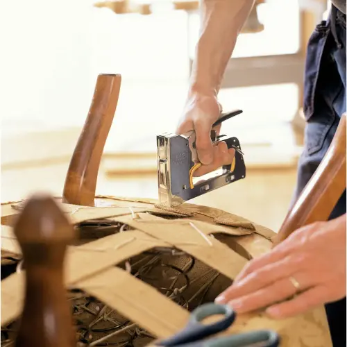 Pistolet d'agrafage PRO R33E ergonomique, en acier - Rapid photo du produit