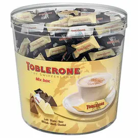 Boîte de mini-Toblerone saveur chocolat lait, noir et blanc - 900 g - TOBLERONE photo du produit