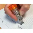 Effaceur d'encre correcteur rechargeable tete rotative 360° - Cleopatre photo du produit