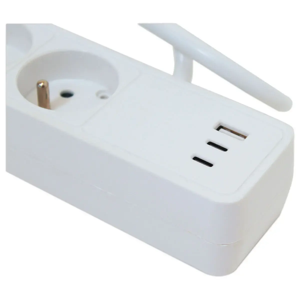 Blocs 5 prises - Avec USB et interrupteur - C&acirc;ble 1,5m photo du produit