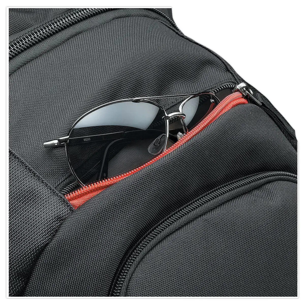 Sac à dos polyester pour PC 14" - Nylon coloris noir - Case Logic photo du produit