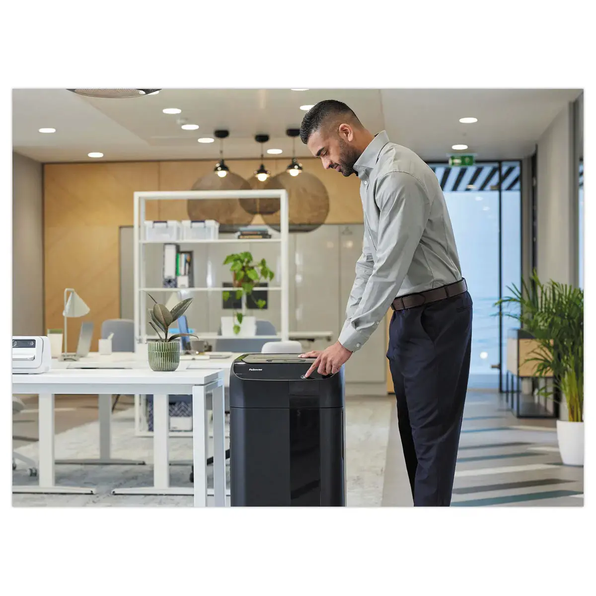 Destructeur AutoMax 450C - Grande capacité - FELLOWES photo du produit