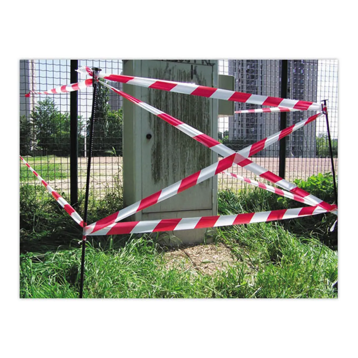 Ruban de signalisation rouge et blanc - 100 m x 50 mm - VISO photo du produit