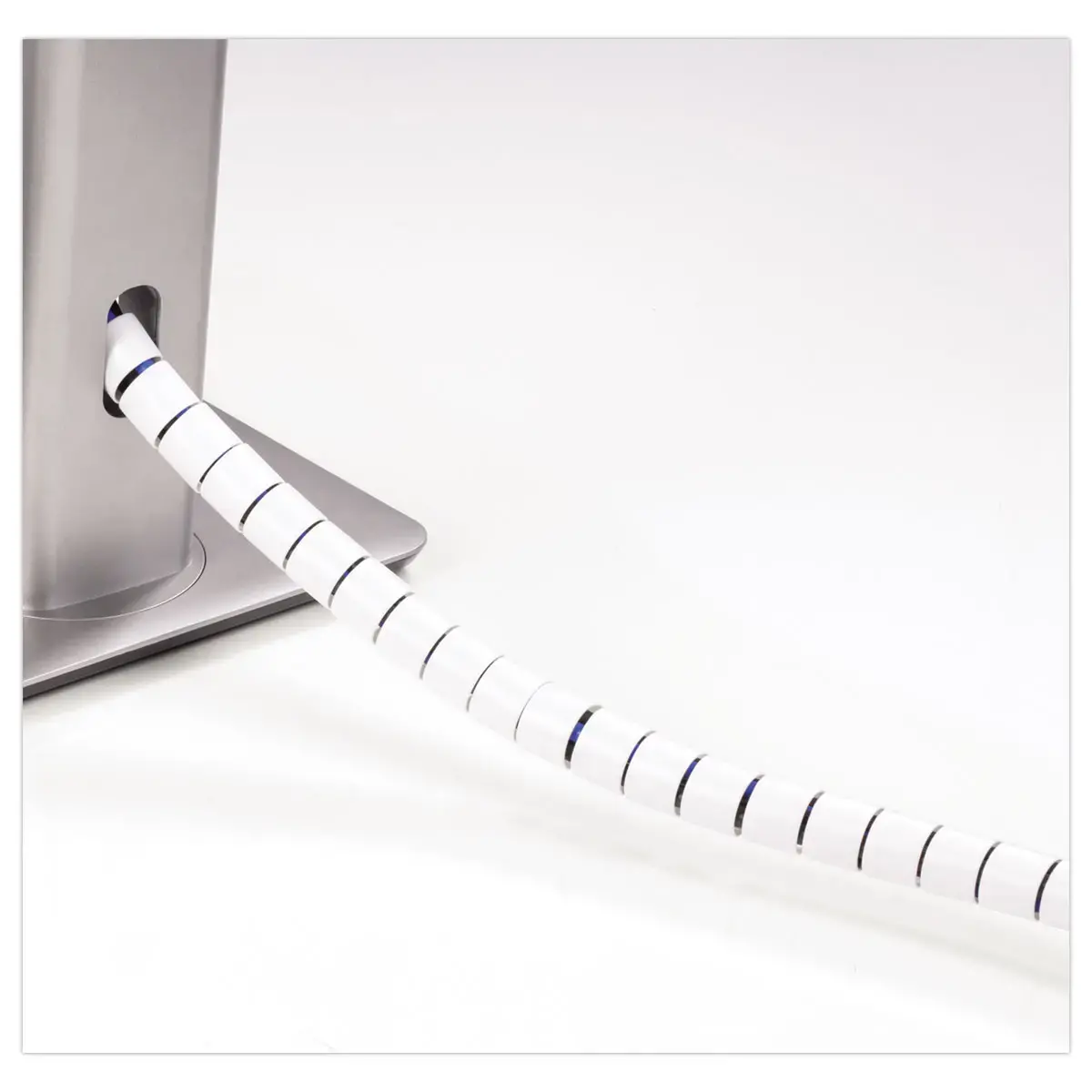 Guide câbles Cable Zip - Blanc - Fellowes photo du produit