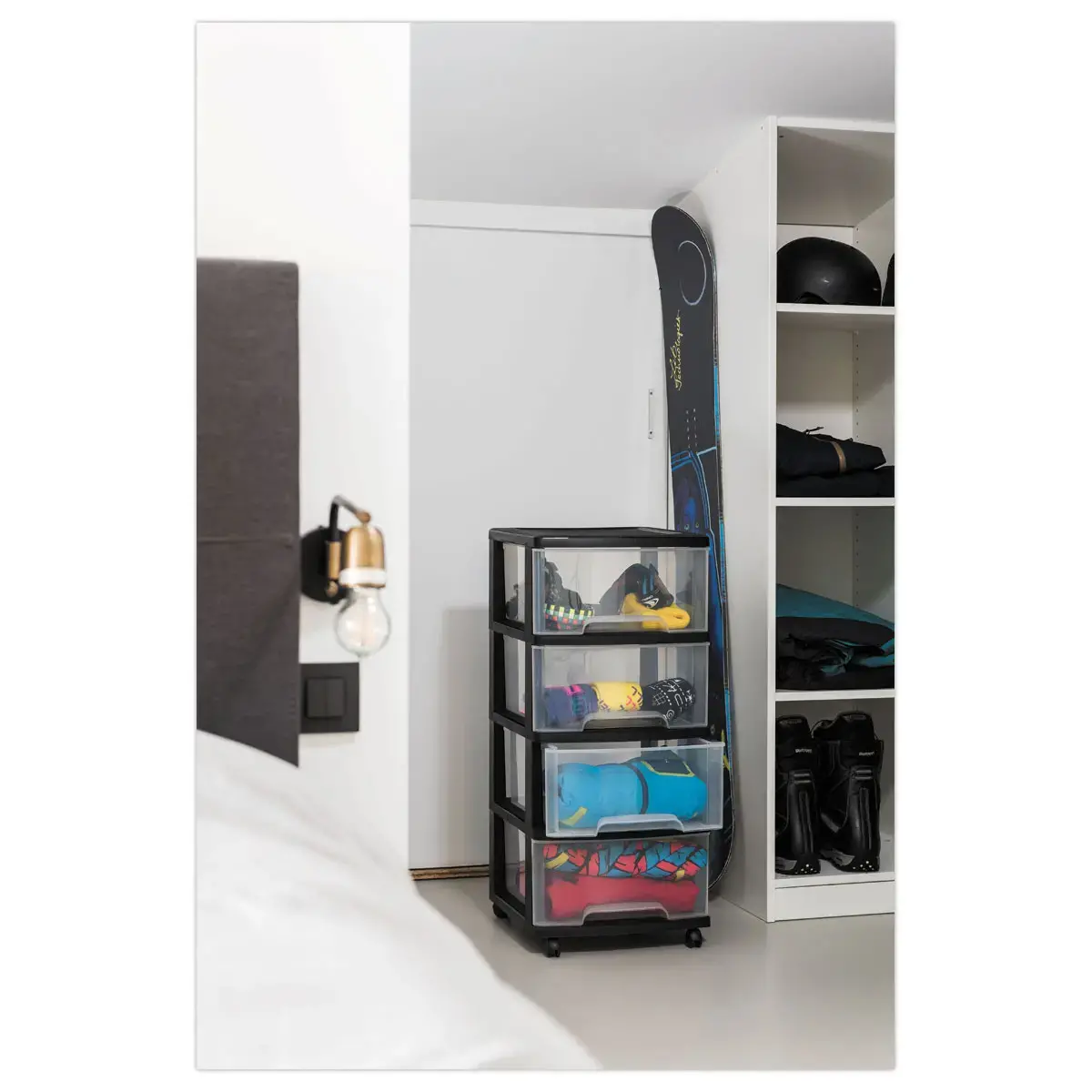 Tour de rangement - 4 X 20 L - Avec roues - Curver photo du produit