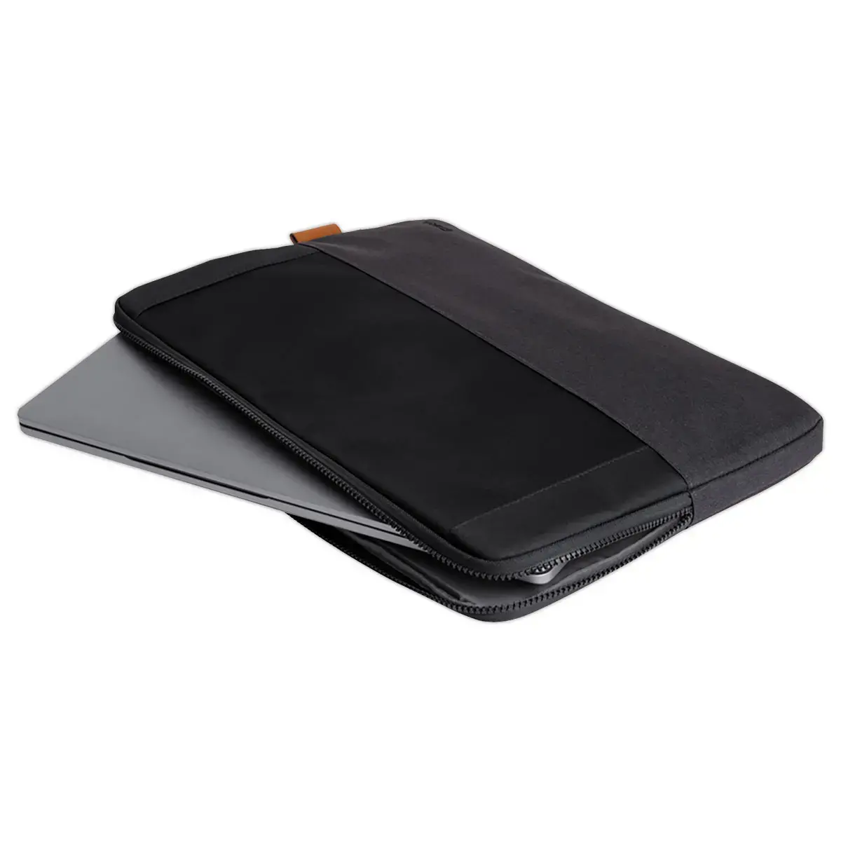 Housse PC 16" Sleeve Noire Elégante - Recyclé - Trust photo du produit
