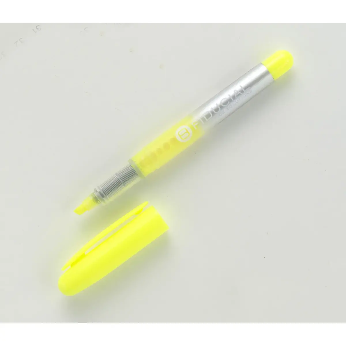 Surligneur de poche à encre liquide - Jaune - Fiducial photo du produit