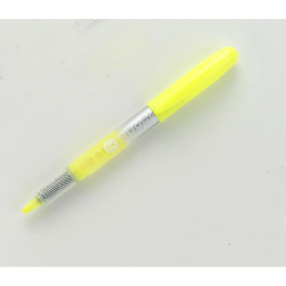 Surligneur de poche à encre liquide - Jaune - Fiducial photo du produit