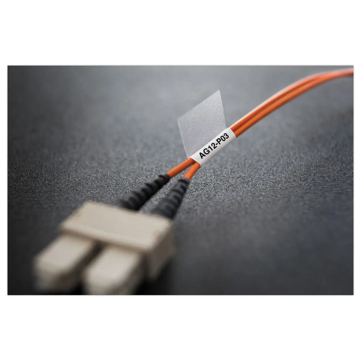 Rouleau de 250 étiquettes XTL pour câble/fils 21 x 21mm photo du produit