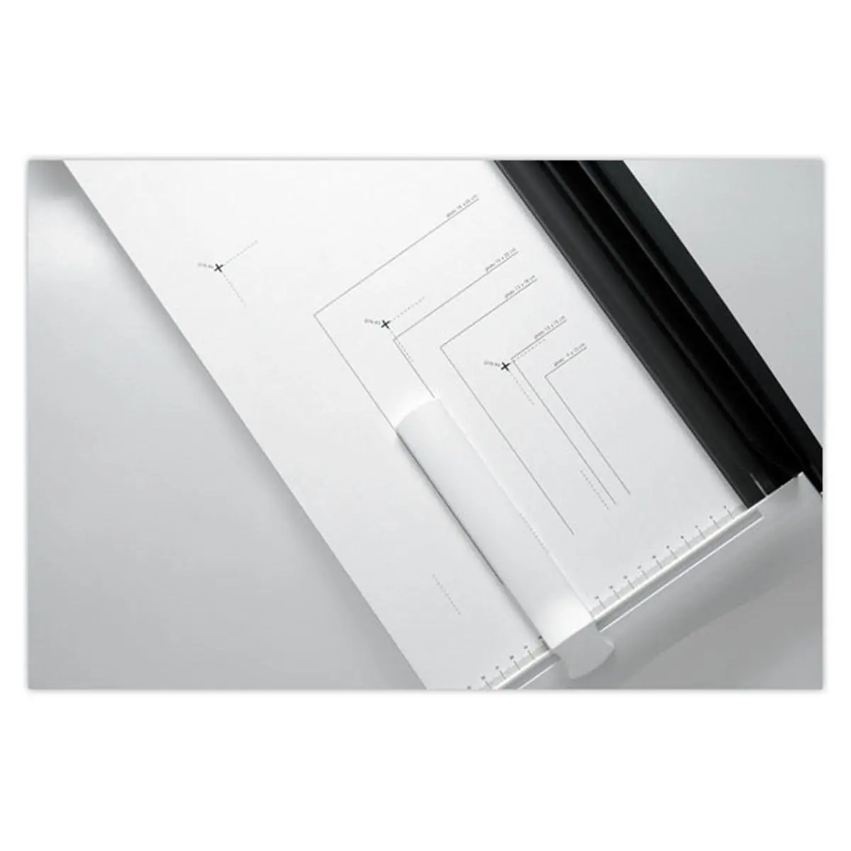 Cisaille IDEAL 1133 A4 - 15 feuilles photo du produit