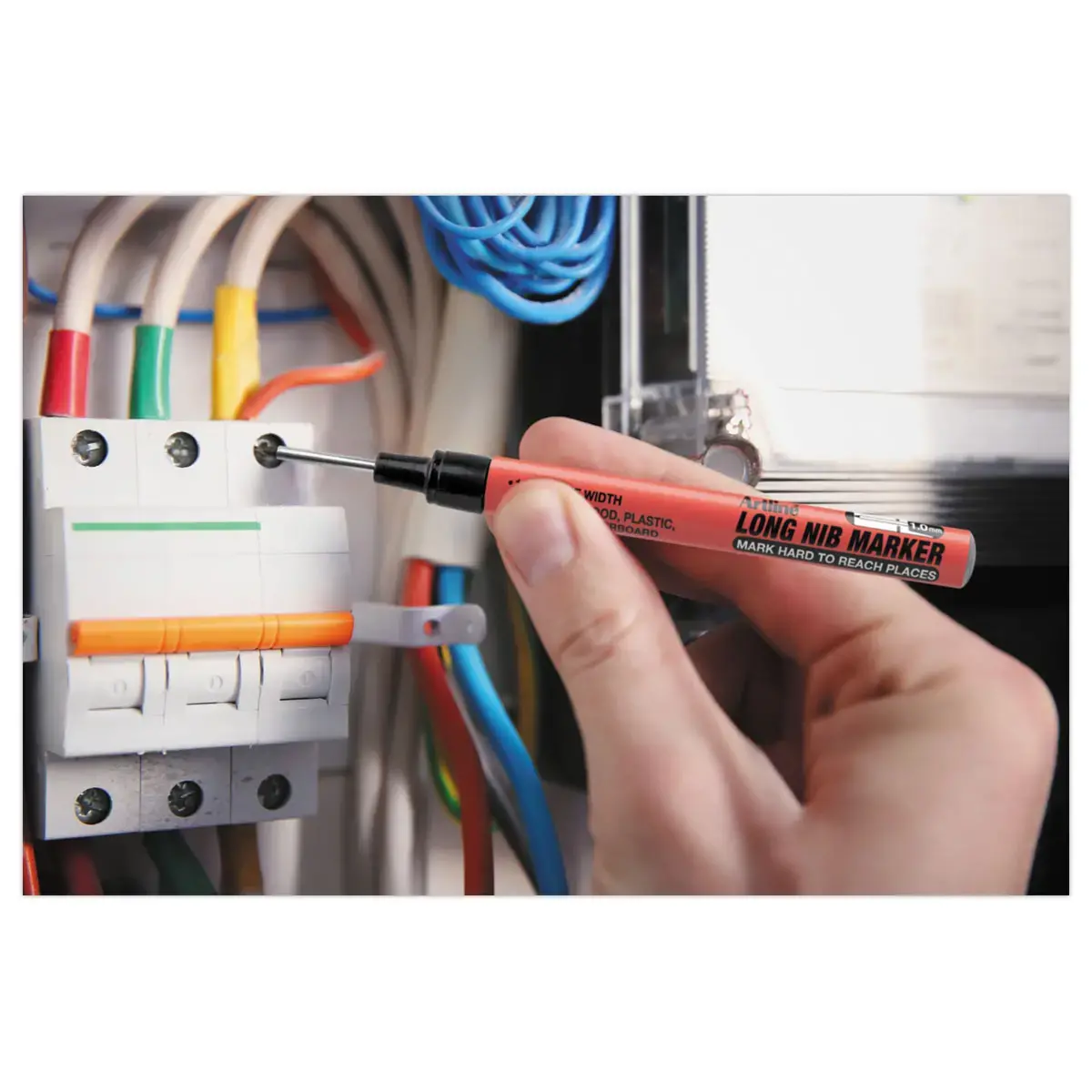 Marqueur toutes surfaces - Long NIB - ARTLINE Noir photo du produit