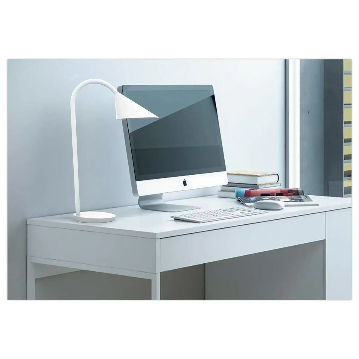 Lampe de bureau SOL &ndash; Blanc - Unilux photo du produit