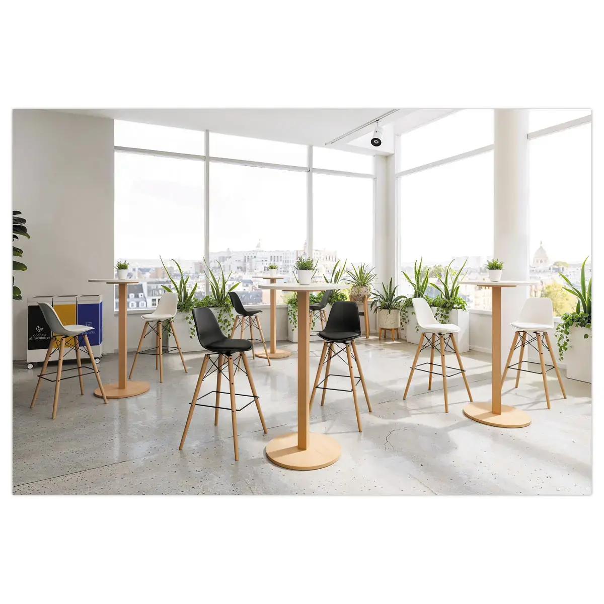 2 Tabourets STEELWOOD pied hêtre assise noire montés photo du produit