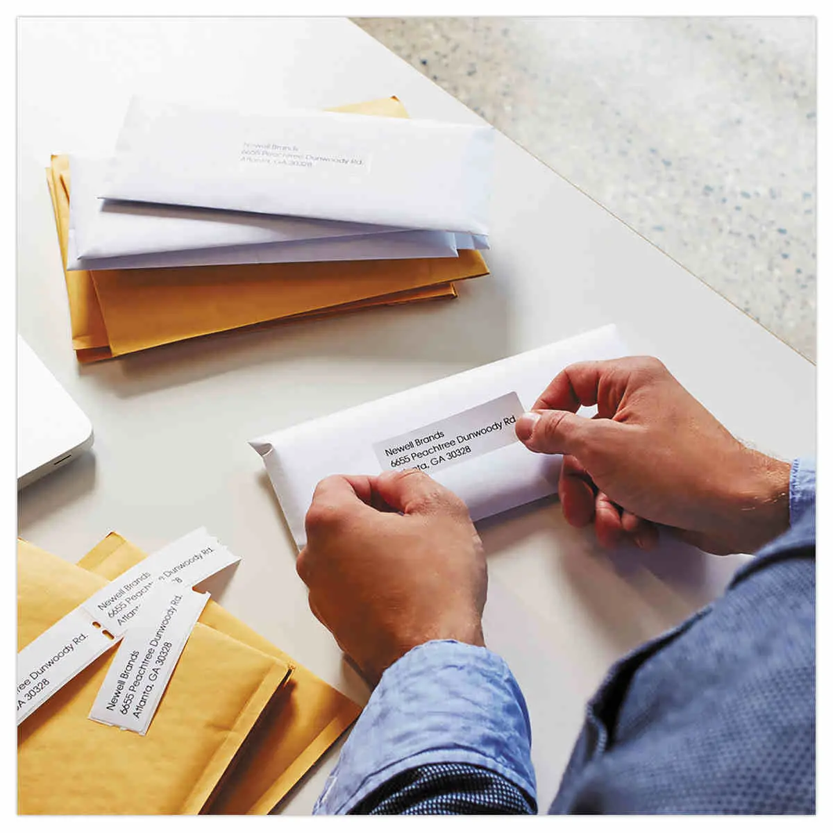 12 Rouleaux de 260 &eacute;tiquettes blanches 36x89 mm pour DYMO Label Writer photo du produit