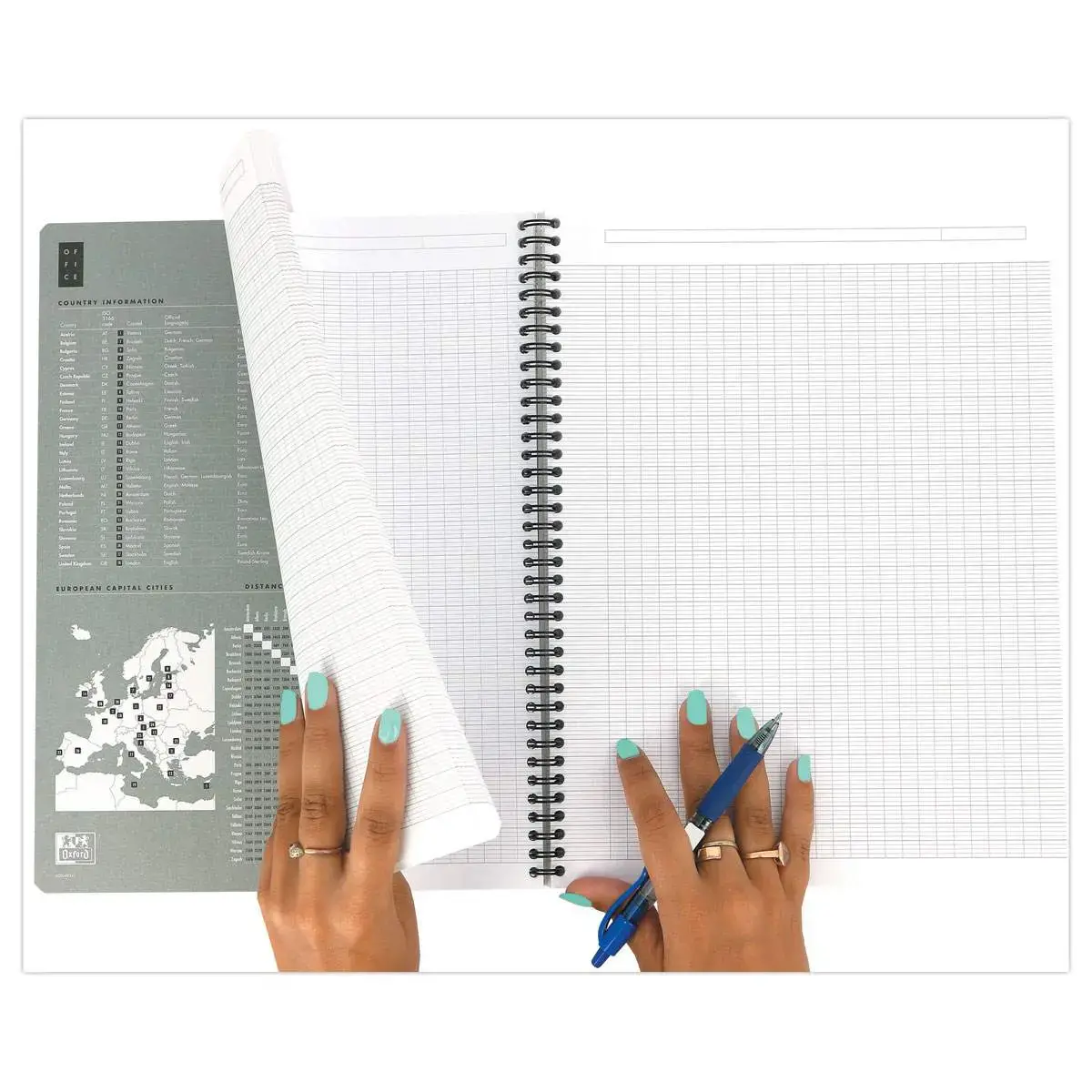Cahier spirale Essentials - 24x32 cm - seyès 180 pages - Oxford photo du produit