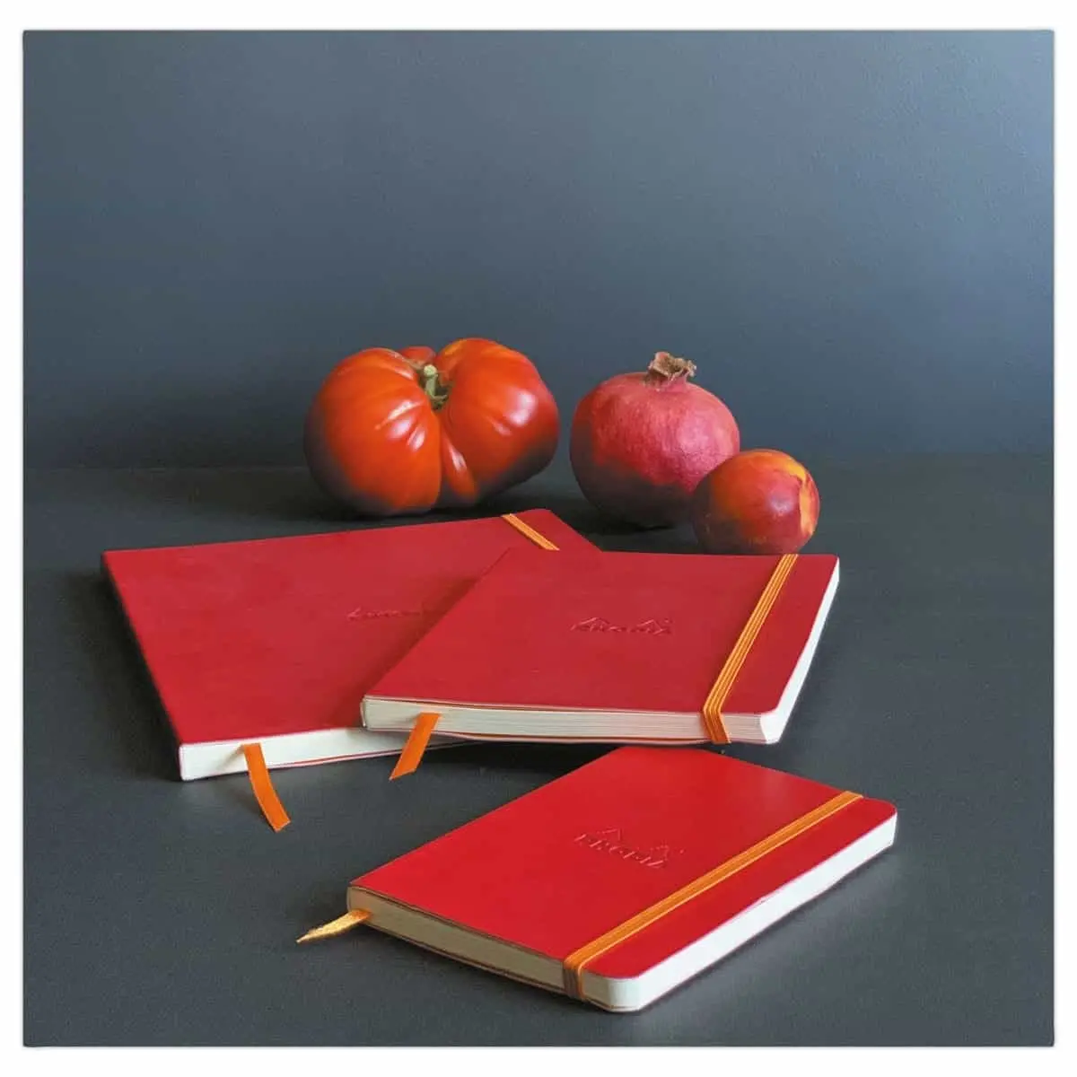 Carnet broché Rhodiarama A5 - 140 pages - couverture souple - rouge - Rhodia photo du produit