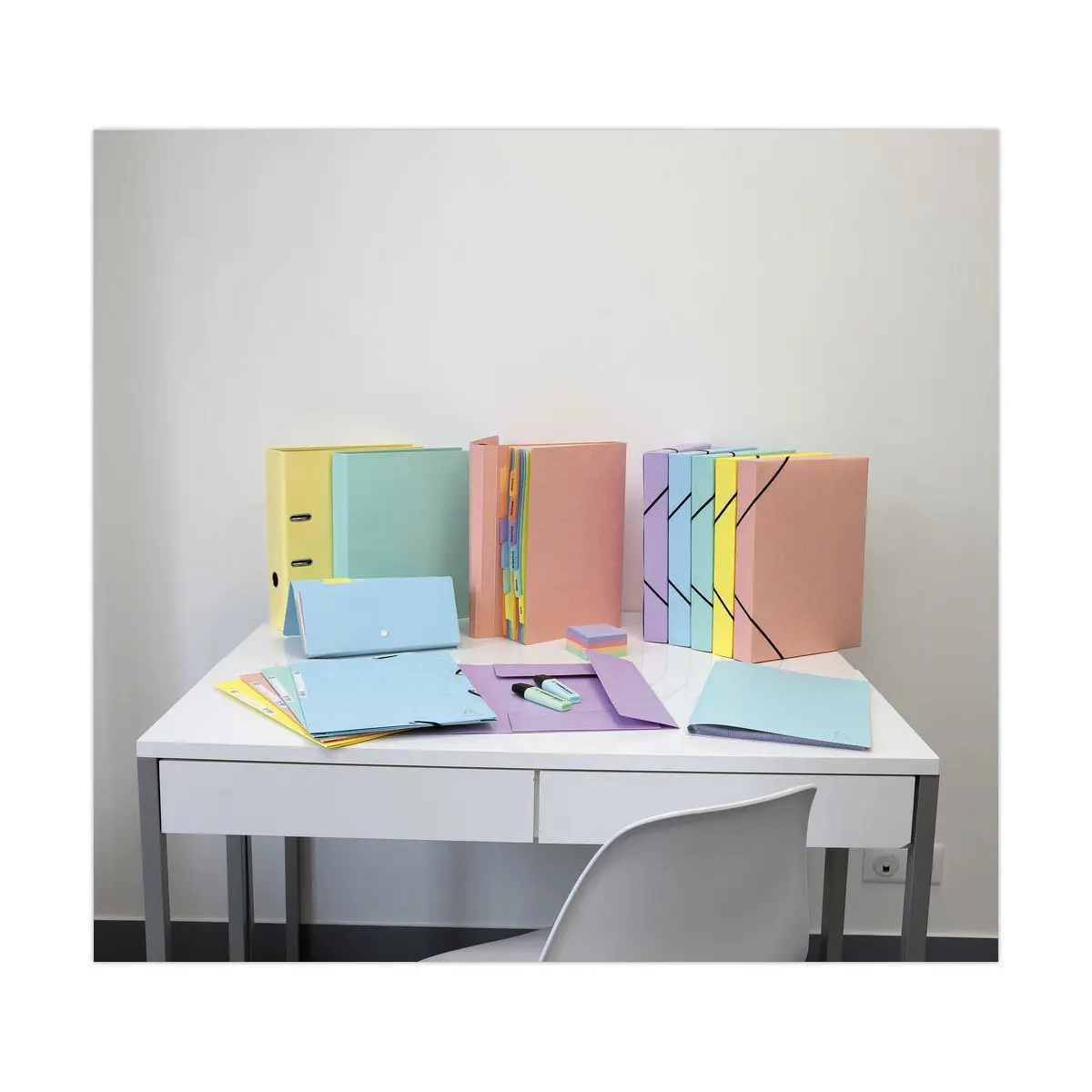 Classeur à levier Aquarel - A4 - Dos 8 cm - EXACOMPTA photo du produit