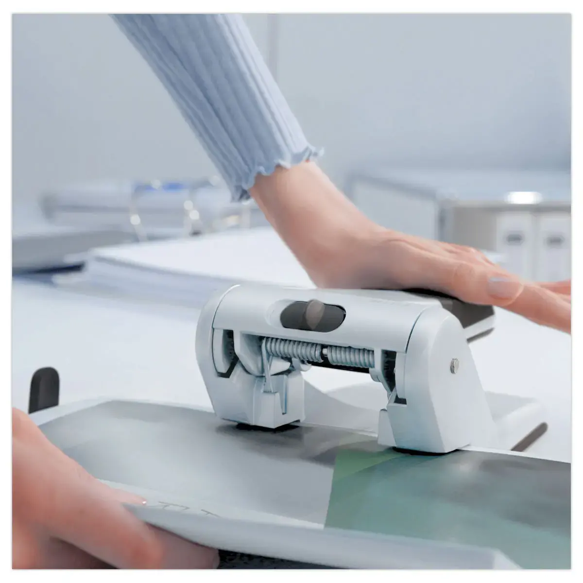 Perforateur 2 trous - 5180 - Leitz photo du produit