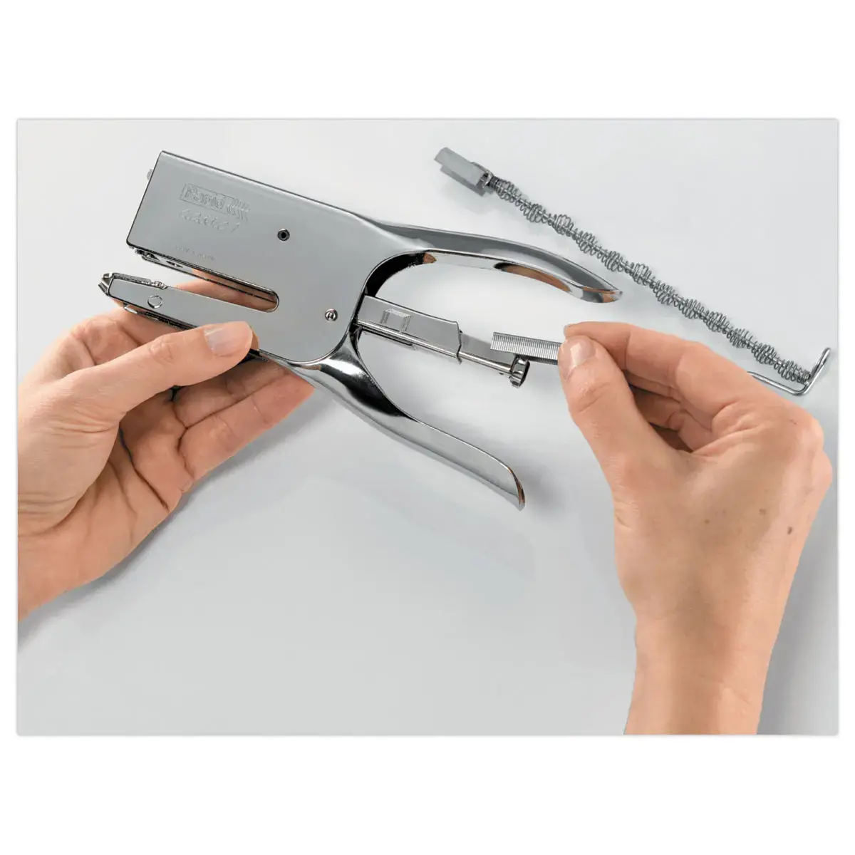 Pince agrafeuse Rapid Classic K1 - Chromé - RAPID photo du produit
