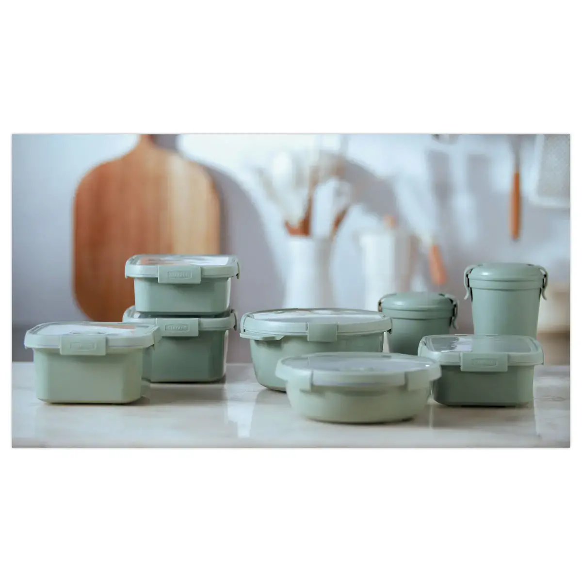 Bo&icirc;te alimentaire h&eacute;mertique ronde 1,6L avec  couverts - Curver photo du produit