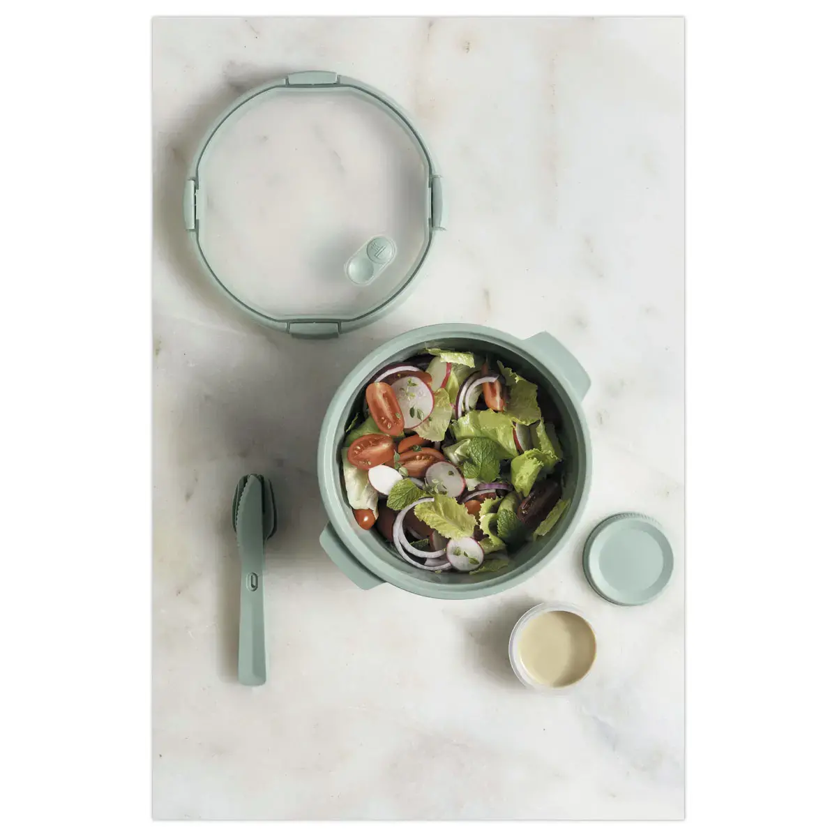 Bo&icirc;te alimentaire h&eacute;mertique ronde 1,6L avec  couverts - Curver photo du produit