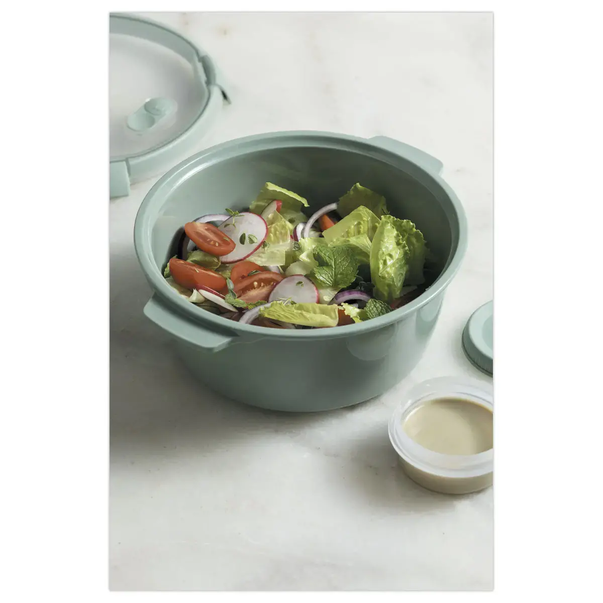 Bo&icirc;te alimentaire h&eacute;mertique ronde 1,6L avec  couverts - Curver photo du produit