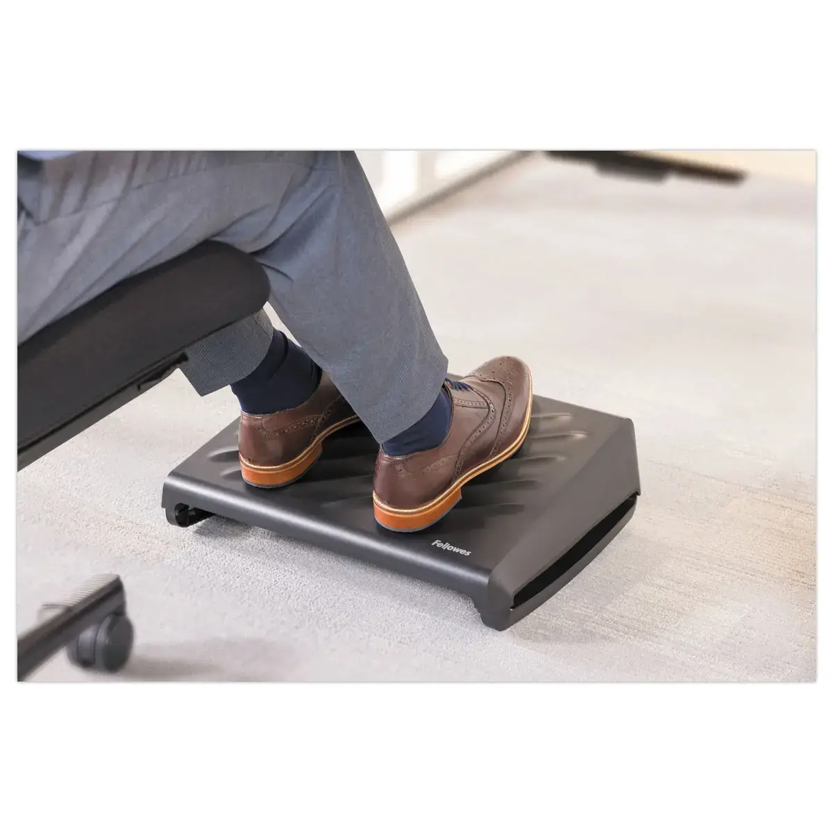 Repose-pieds Breyta - FELLOWES photo du produit