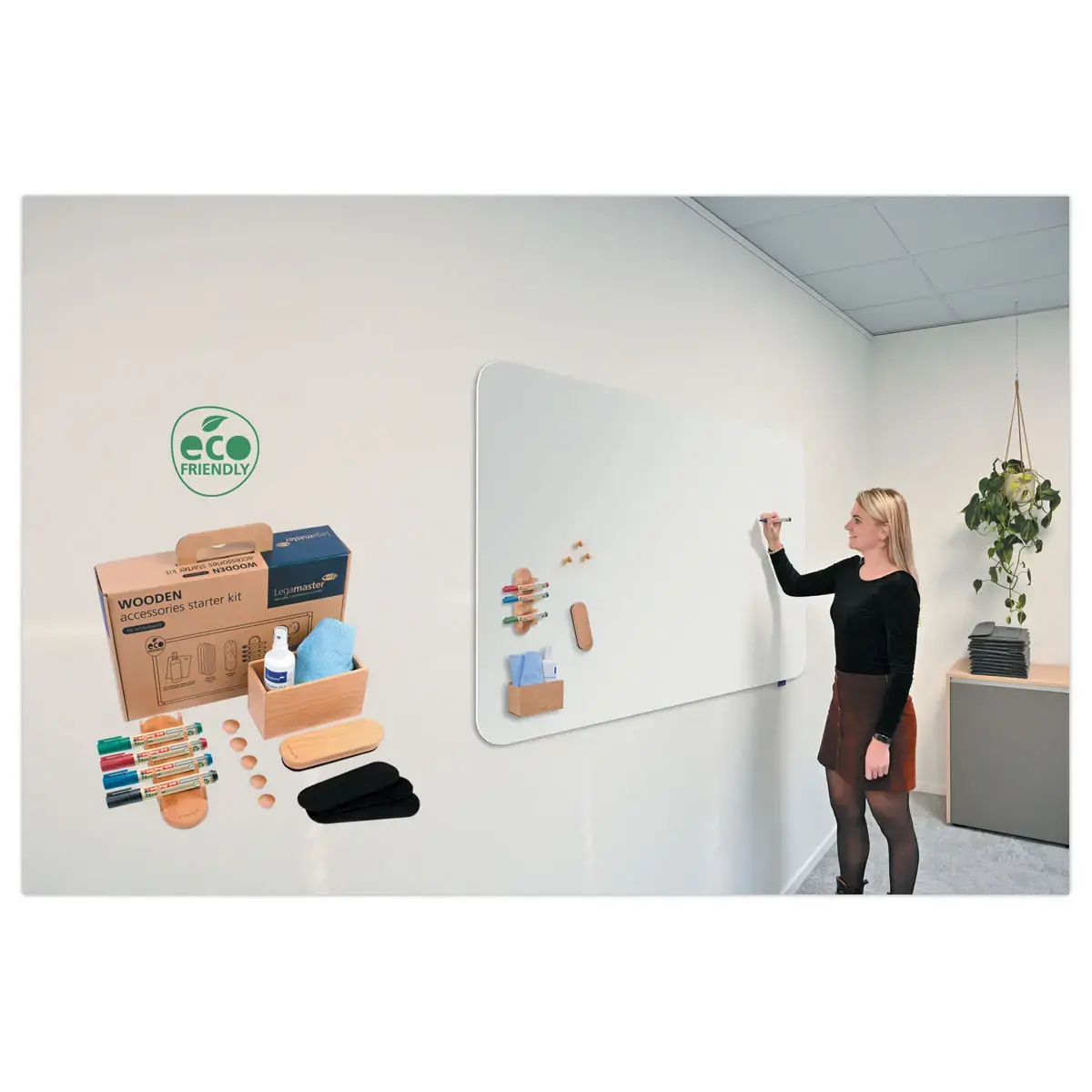 Kit d'accessoires Wooden pour tableau blanc - 17 pièces - Bois FSC® - Legamaster photo du produit