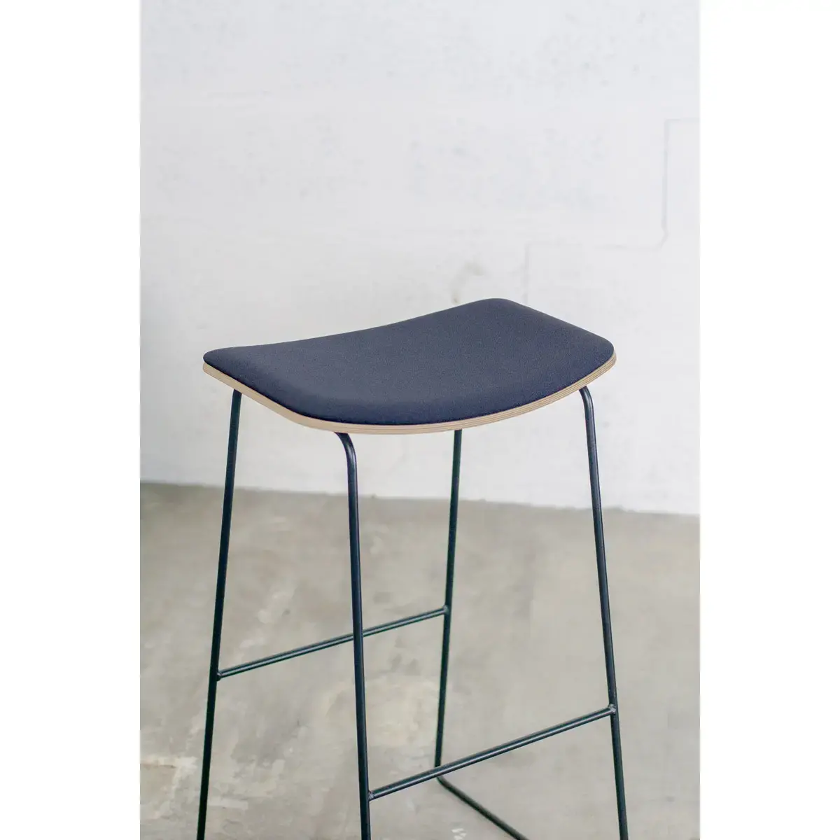 Cabine acoustique DESK - 1 place Banquette - Gris clair photo du produit