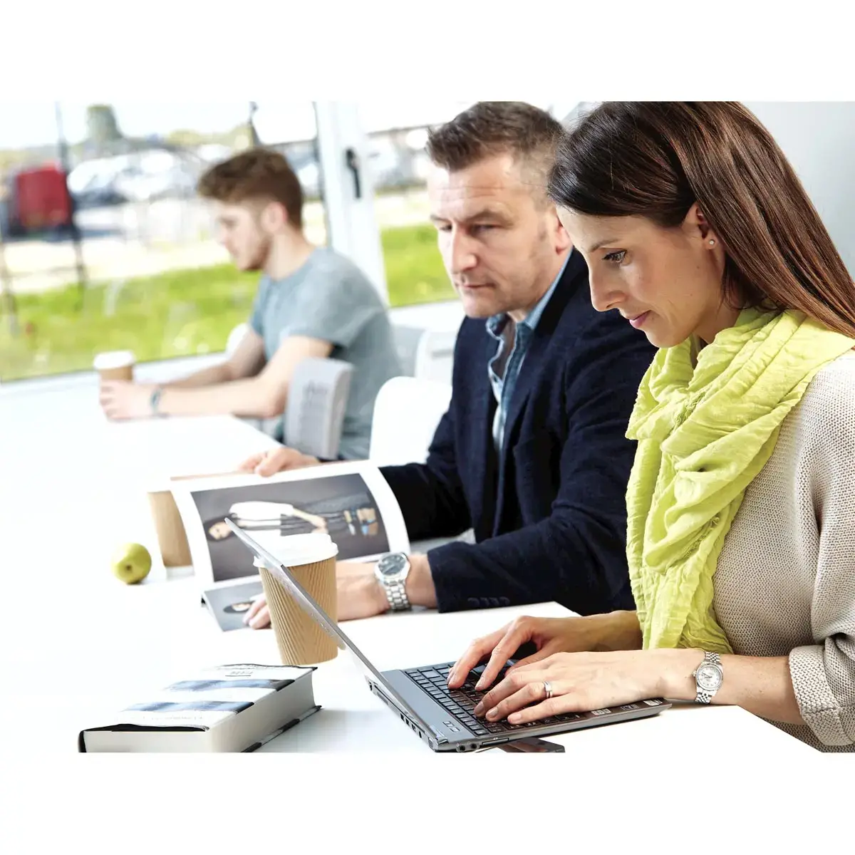 Filtre de confidentialit&eacute; PrivaScreen - 16" - Fellowes photo du produit