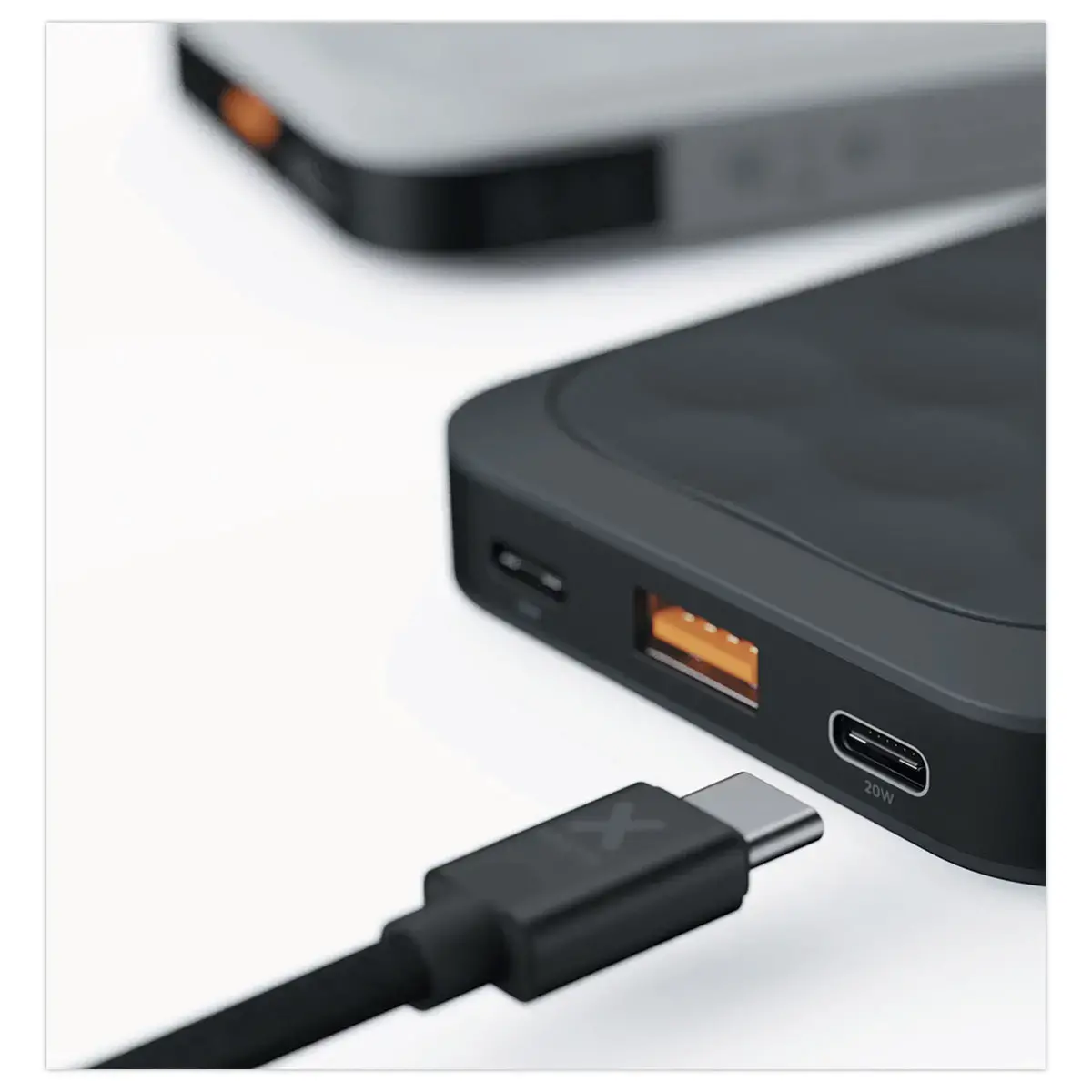 Batterie externe Powerbank 20W Fuel Series 10.000 mAh - Noir photo du produit